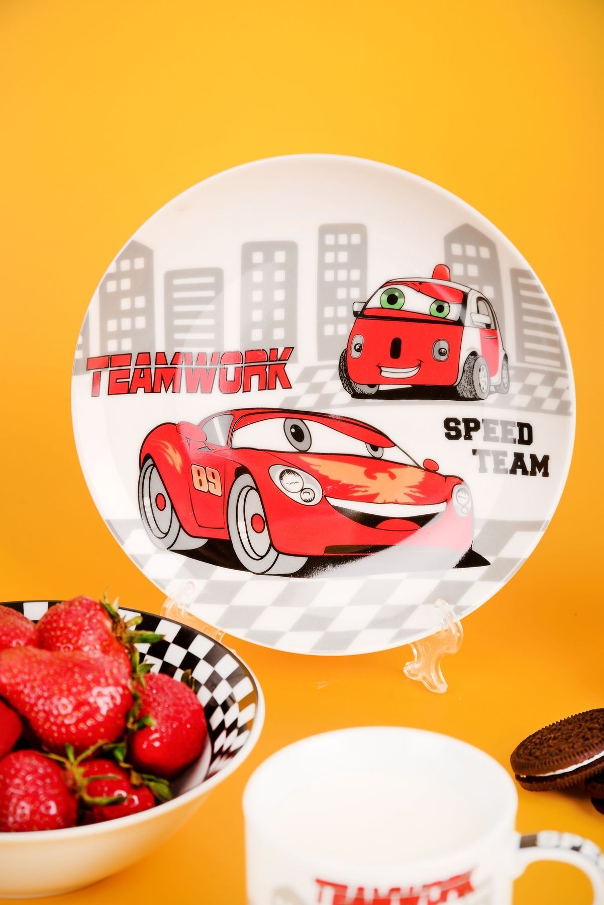 Тарілка обідня Limited Edition Cars YF6032-1 6533282 фото